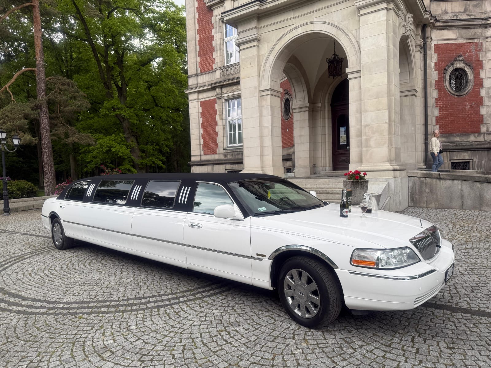 4e59af6e-5808-4d16-889b-b29b15ab5cab